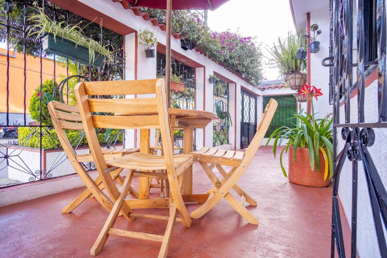 Ayenda Casa Blanca Bogota Hotel Exterior photo
